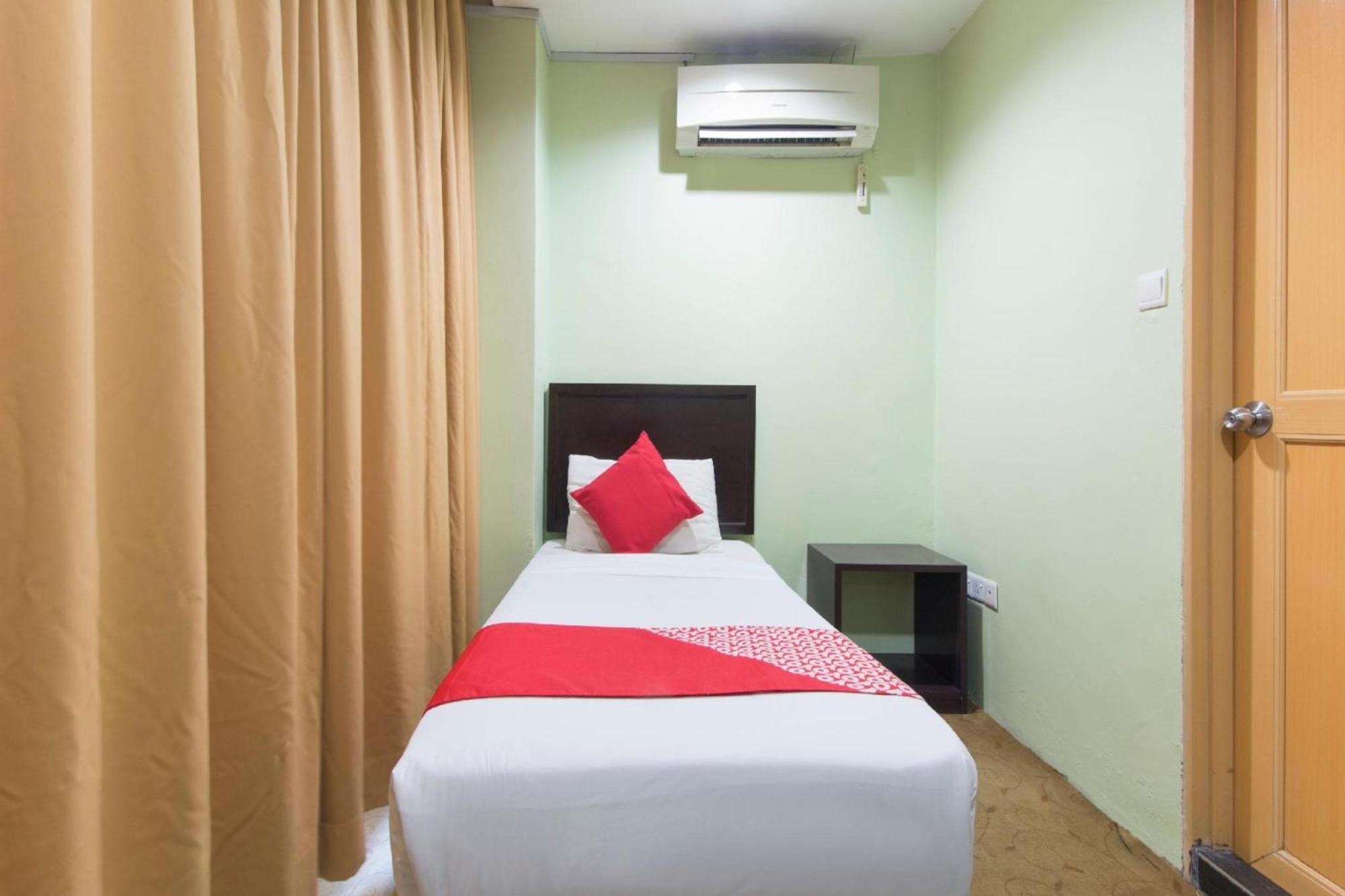 Amani Hotel Kampong Sungai Ramal Dalam Exterior foto